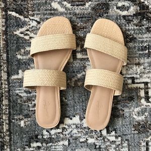 Woven slide sandals